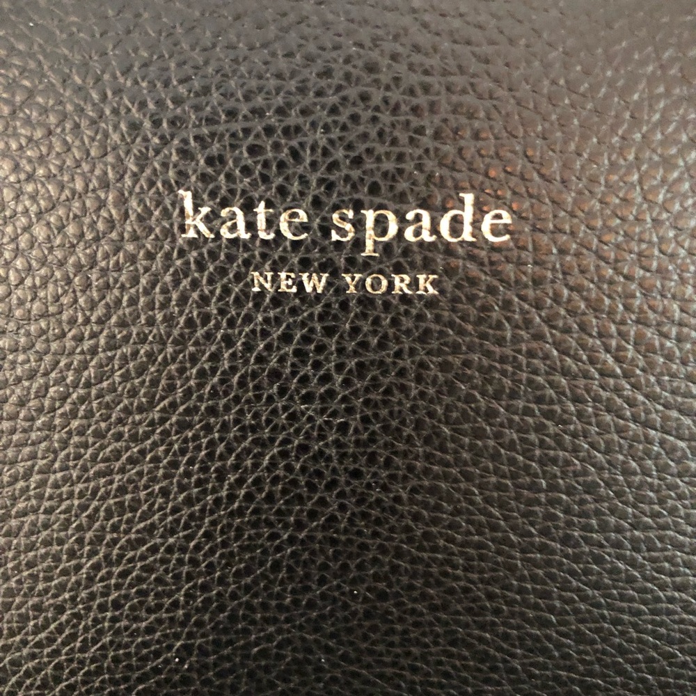 Kate ♠️ Spade Classic Black Tote - Picture 3 of 13